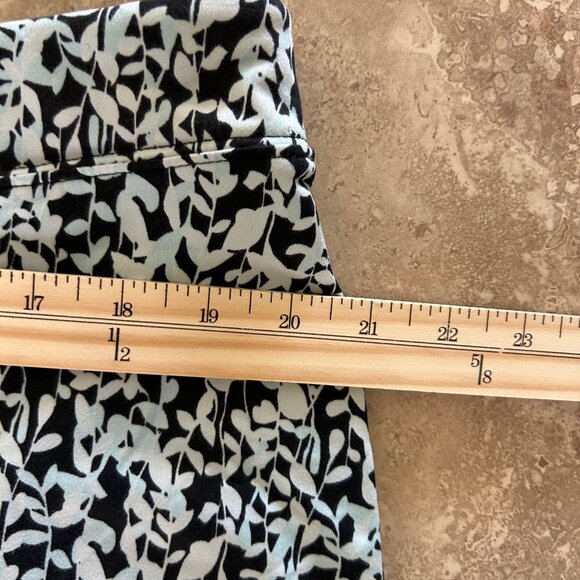 Tranquility by Colorado Clothing Skort Women Size XXL Leaf Blue & Brown Golf - Picture 7 of 7